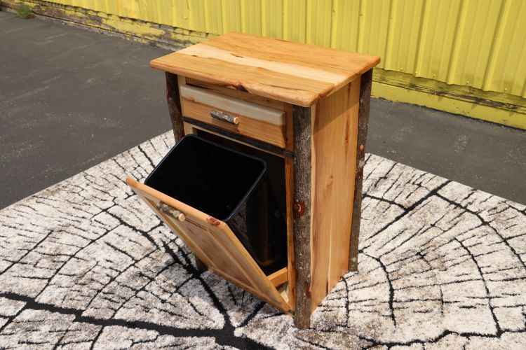 Hickory Single Trash Cannister