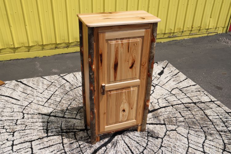 Hickory One Drawer Pantry